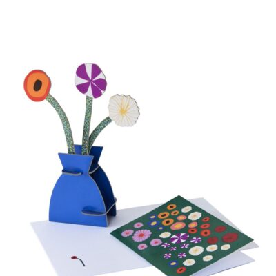 KLIMT-FLOWERS_PRODUCT-PICTURE-WITH-GREETING-CARD-ENVELOPE